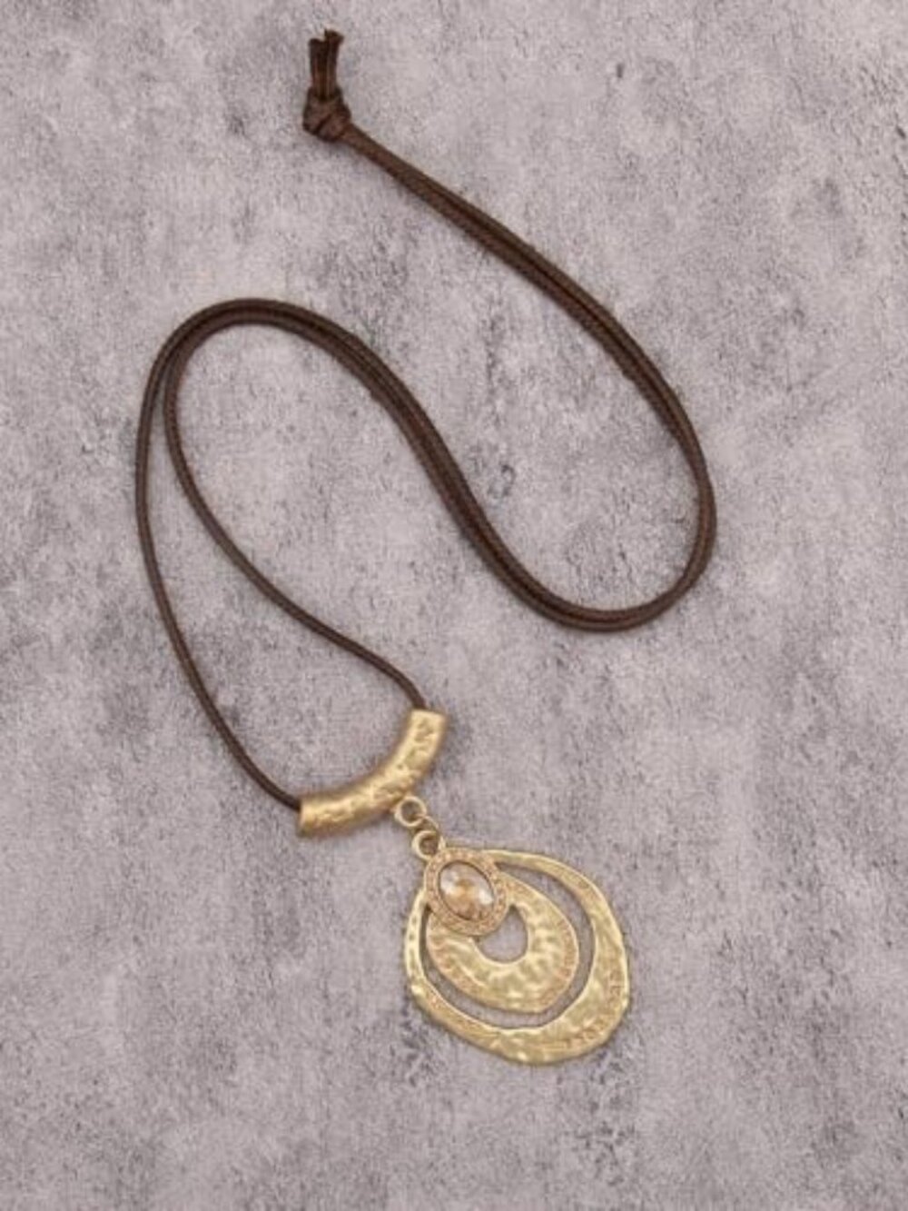 Leather Necklace for Women Vintage Boho‎ Necklaces Black Cord Choker With Pendan